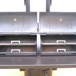 racks inside of t pit/smoker